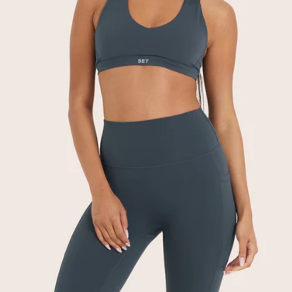 SET active women’s brand new airluxe sports bra, color compass. new with tags